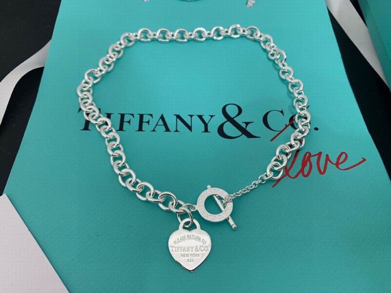 Tiffany necklace 08yxq06